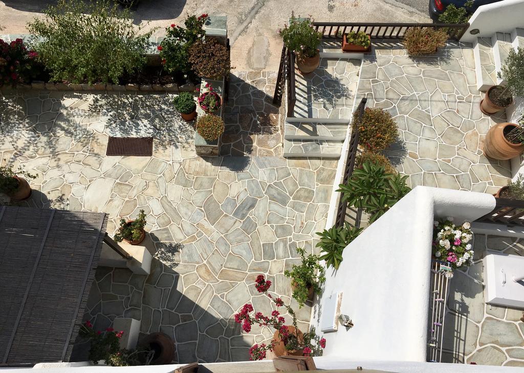 Antheia Hotel Folegandros Town Exterior photo